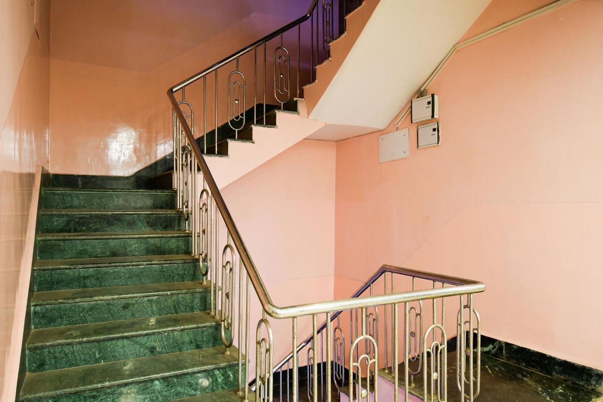 ג'משדפור Hotel O Premium Hari מראה חיצוני תמונה